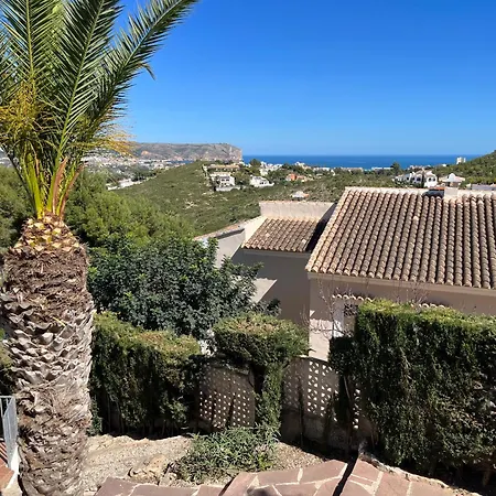 Villa Ayora - Btb
